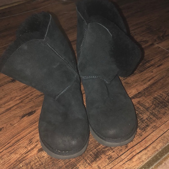 Used Uggs - Picture 4 of 4